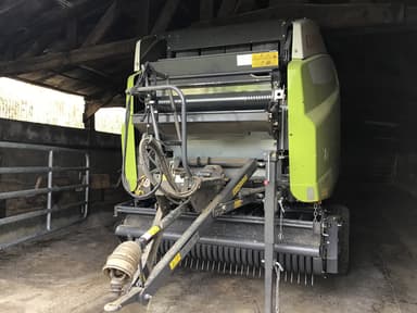 Presse balles rondes CLAAS Variant 450  - photo 4