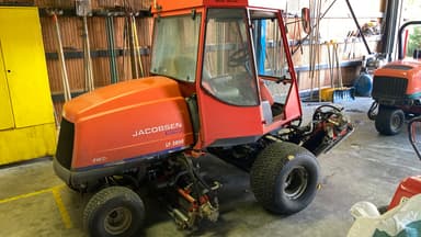 Tondeuse autoportee JACOBSEN LF3800 - photo 5