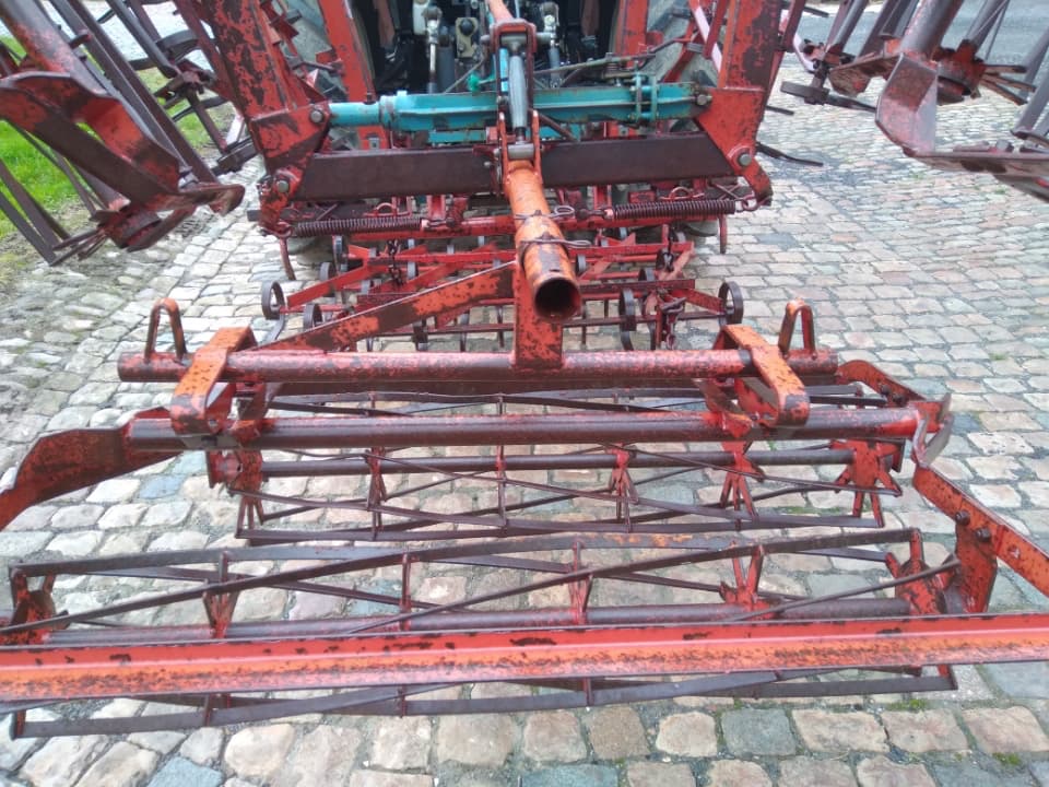 picture slide 2