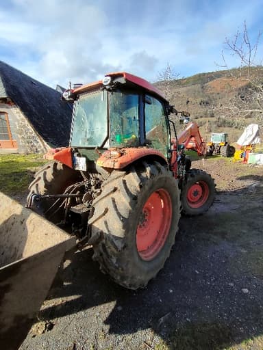 Tracteur chargeur KUBOTA M8560 - photo 3