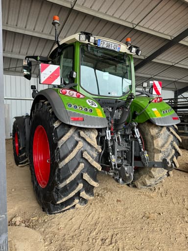 Tracteur FENDT 722 - photo 2