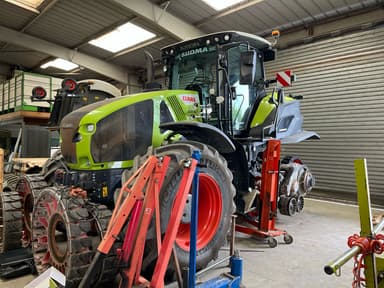 Tracteur CLAAS AXION 930 CEBIS Terra trac 735 mm - photo 3