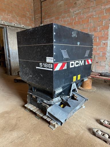 Epandeur engrais DCM SPREADERS S18E - photo 4