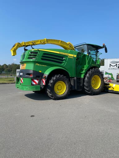 Ensileuse JOHN DEERE 8300 i - photo 3