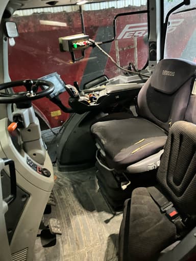 Tracteur VALTRA N174 - photo 4