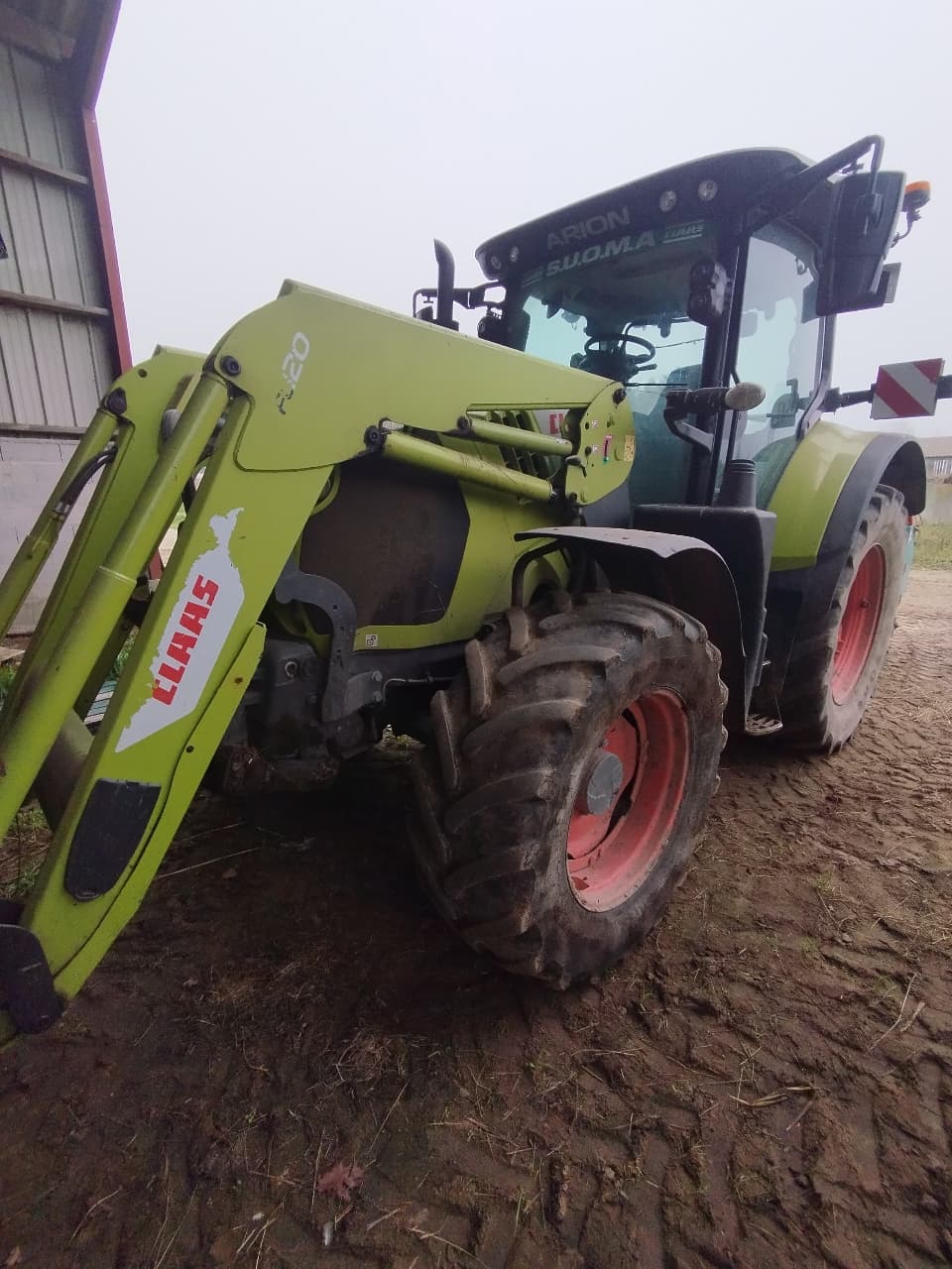 Tracteur chargeur CLAAS Arion 510 - photo principale