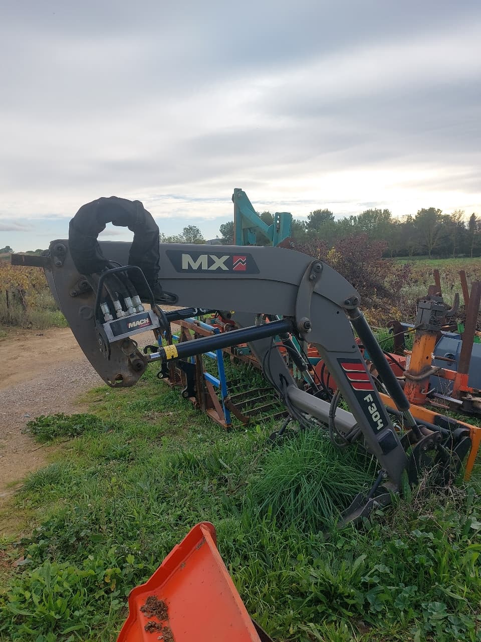 Chargeur Frontal MAILLEUX F304 - photo principale