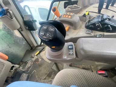 Tracteur chargeur JOHN DEERE 6110M - photo 5