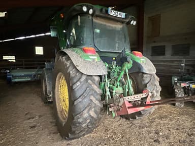 Tracteur chargeur JOHN DEERE 6110 RC - photo 3