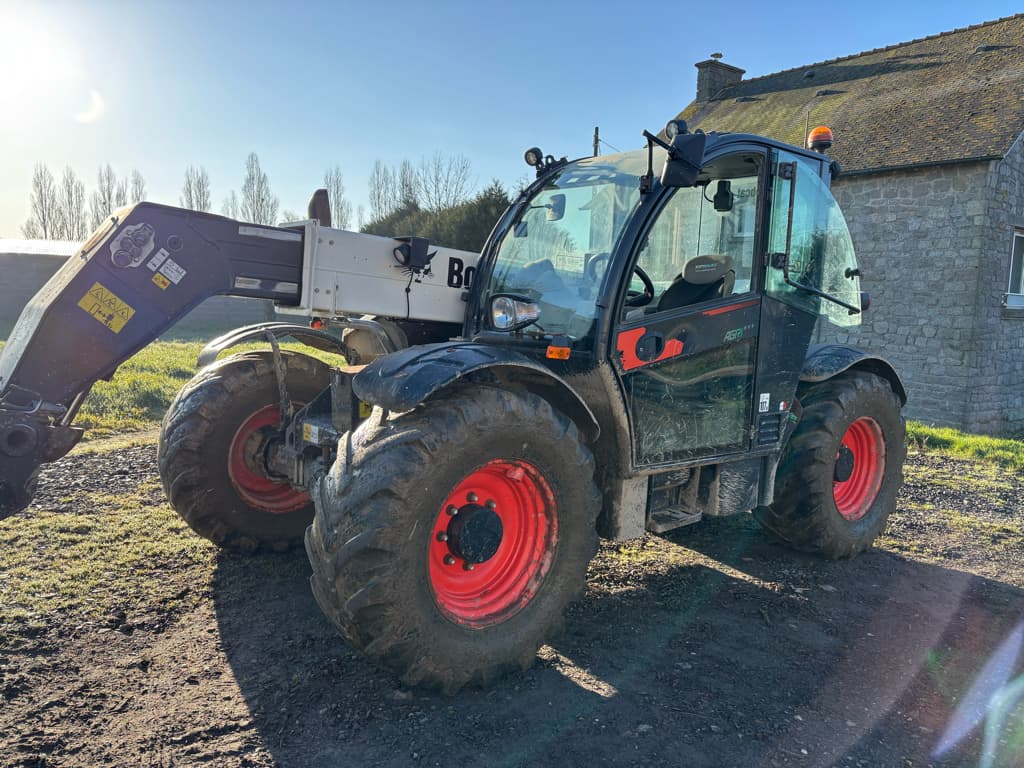 Telescopique BOBCAT TL 38.70 HF AGRI - photo principale