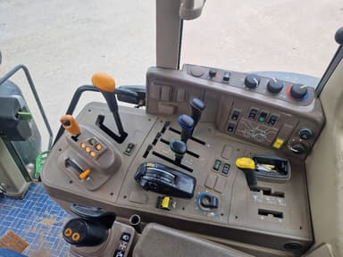 Tracteur JOHN DEERE 6175M - photo 2