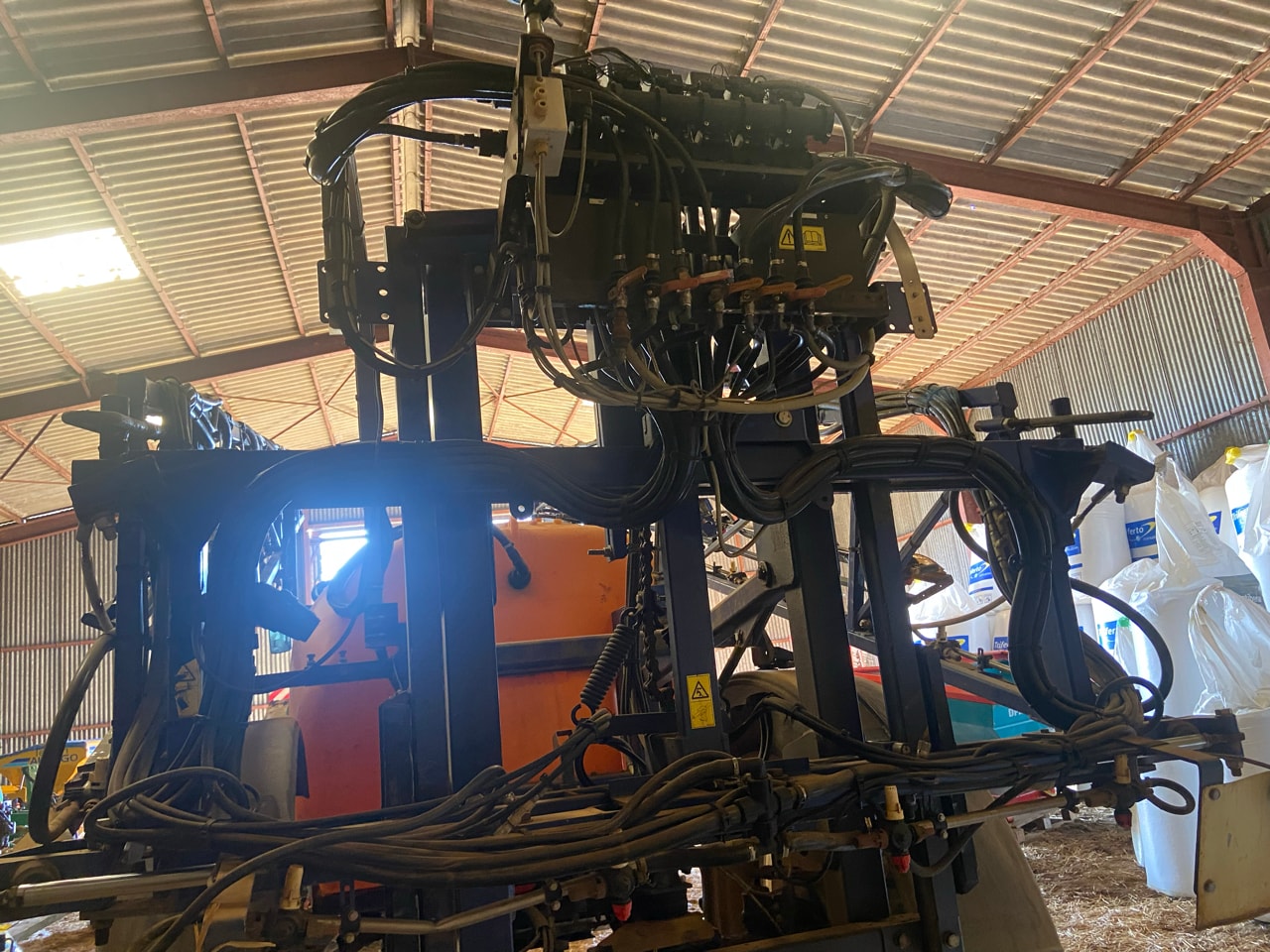 Pulverisateur CARUELLE 320 S - photo slide 7