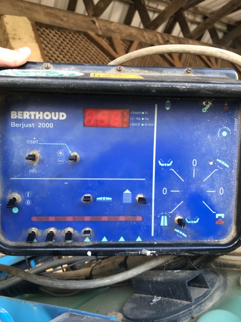 Pulverisateur BERTHOUD FORCE 10 - photo slide 5