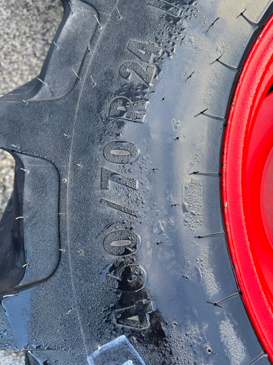 Pneumatique MITAS 460/70R24 - photo slide 5