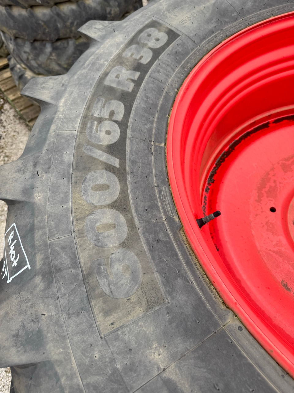 Pneumatique MICHELIN 600/65R38 - photo slide 5