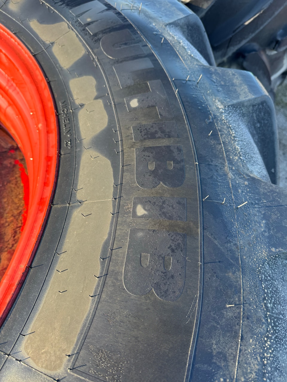Pneumatique MICHELIN 650/65R38 - photo slide 4