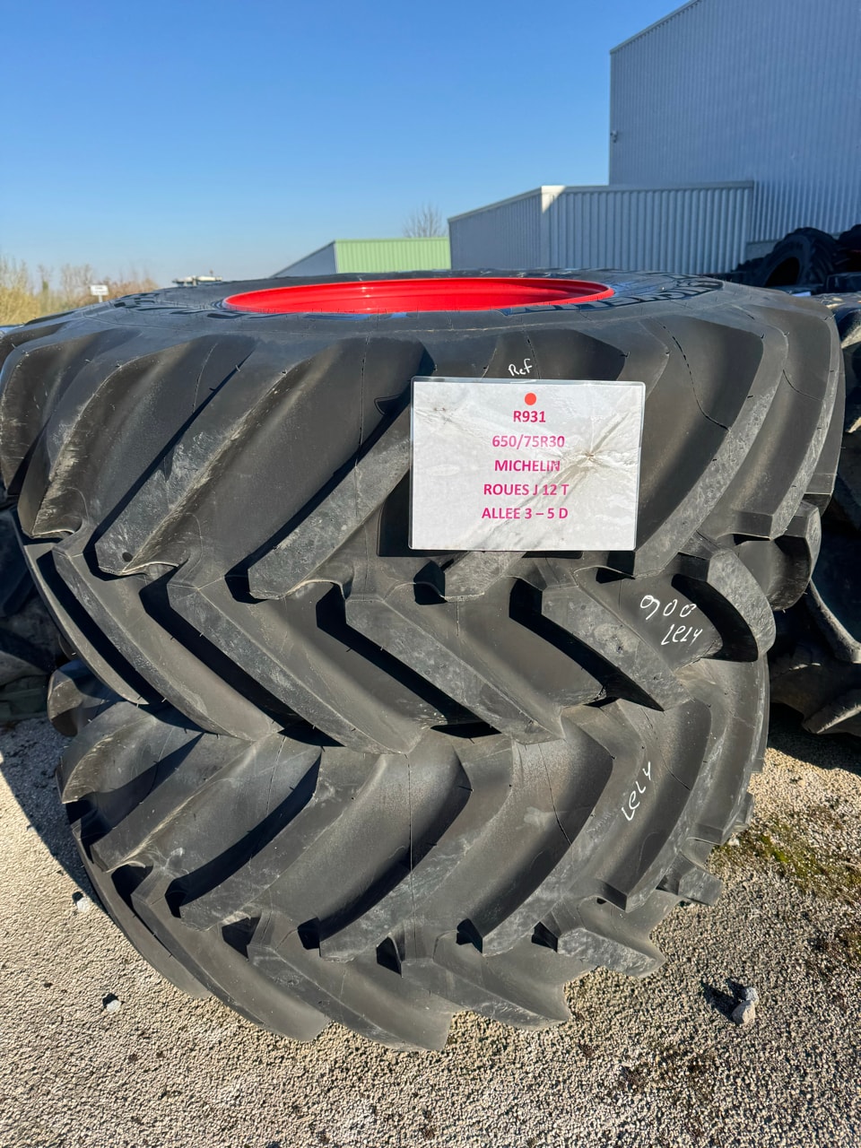 Pneumatique MICHELIN 650/75R30 - photo slide 1