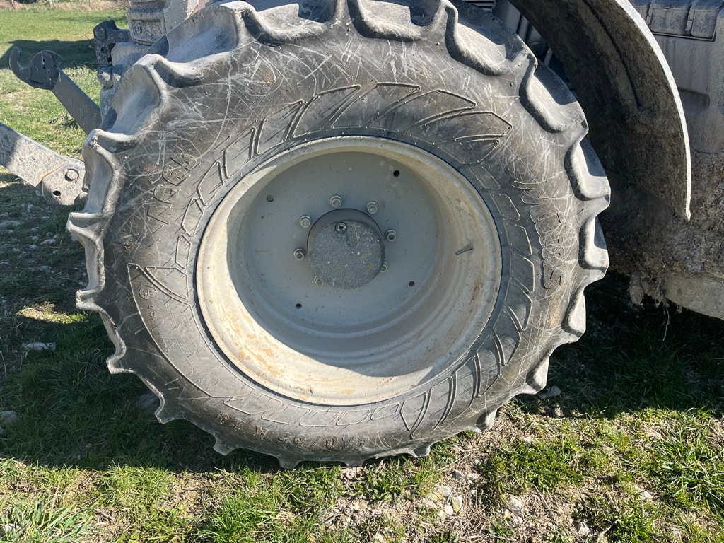 Tracteur MASSEY FERGUSON 6S.155 - photo slide 5