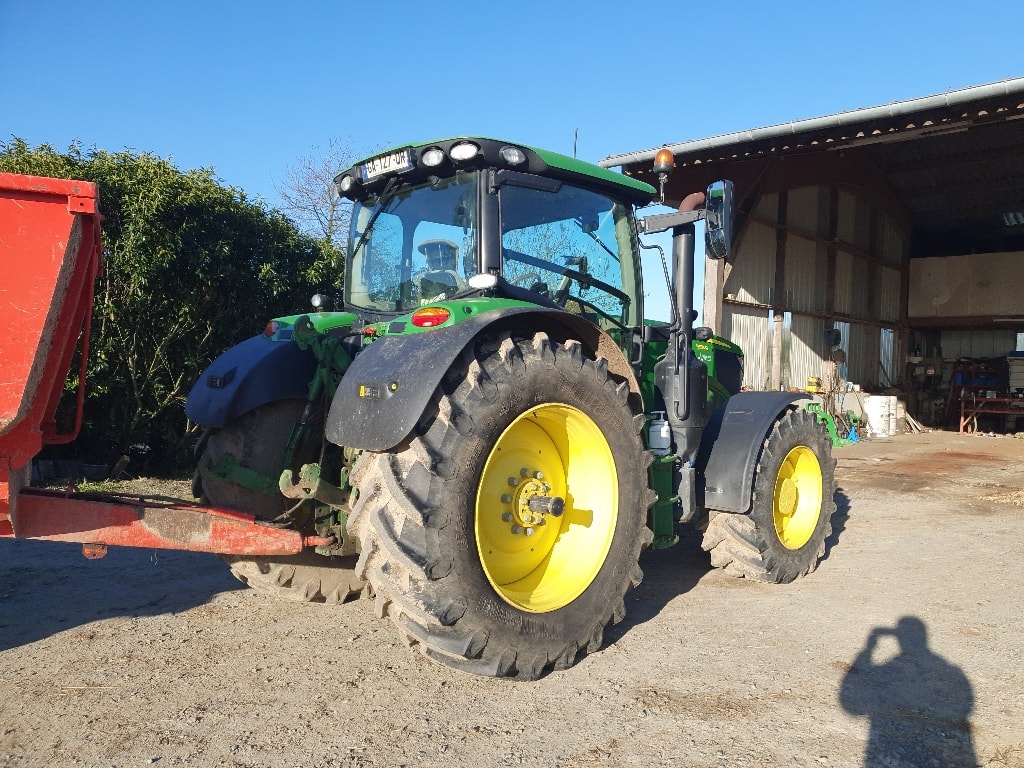 Tracteur JOHN DEERE 6155R - photo slide 6