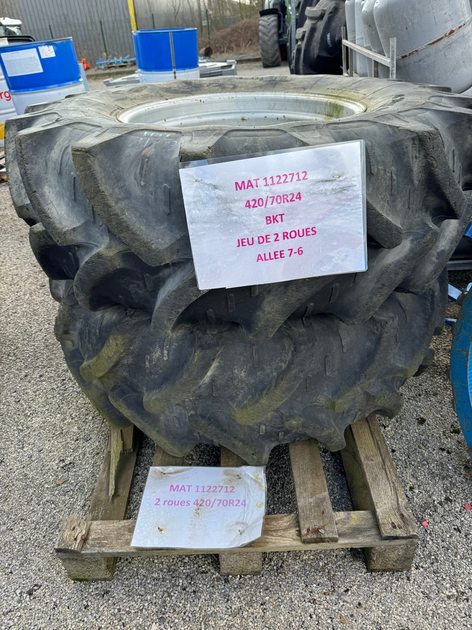 Pneumatique BKT 420/70R24 - photo slide 1