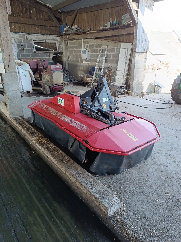 Faucheuse KVERNELAND CM270 - photo slide 3