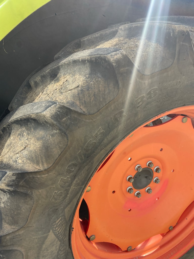 Tracteur CLAAS ARES 567 ATZ - photo slide 8