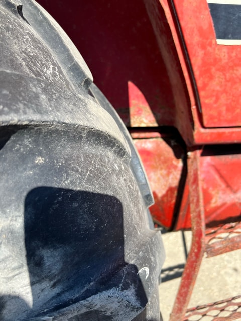 Tracteur CASE IH 845 XL - photo slide 8