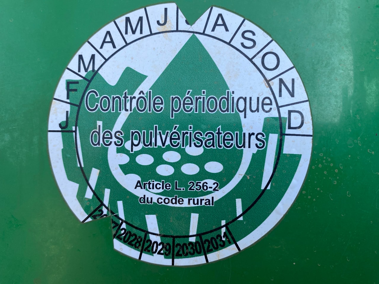 Pulverisateur JOHN DEERE R952i - photo slide 13