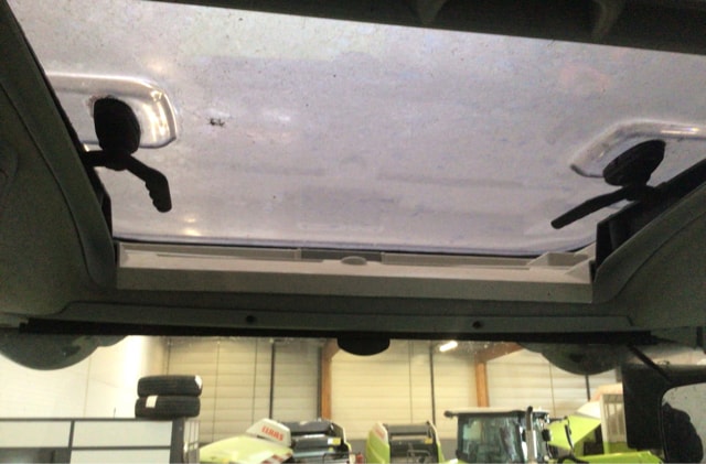 Tracteur CLAAS ARION 610 - photo slide 7