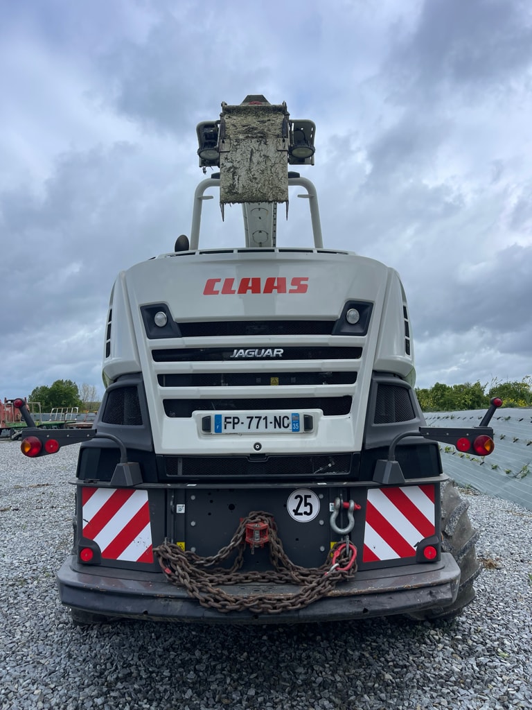 Ensileuse CLAAS JAGUAR 860 - photo slide 3