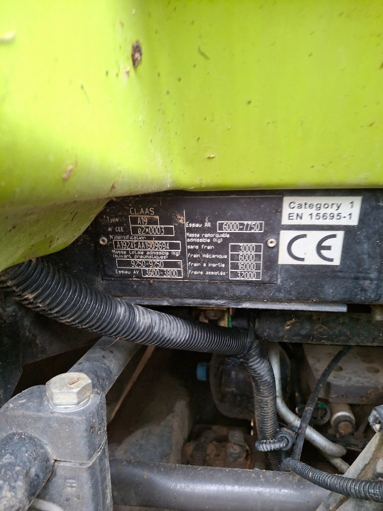 Tracteur CLAAS ARION 630 CEBIS - photo slide 8