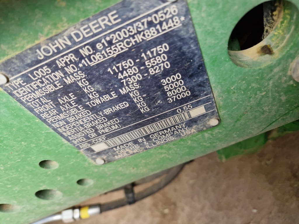 Tracteur JOHN DEERE 6155R - photo slide 10