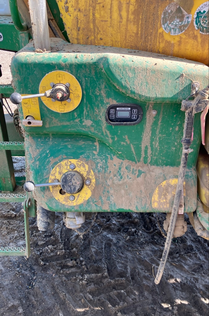 Pulverisateur JOHN DEERE 732 - photo slide 8