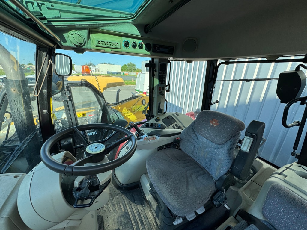 Tracteur chargeur MASSEY FERGUSON 5612 DYNA-6 - photo slide 11