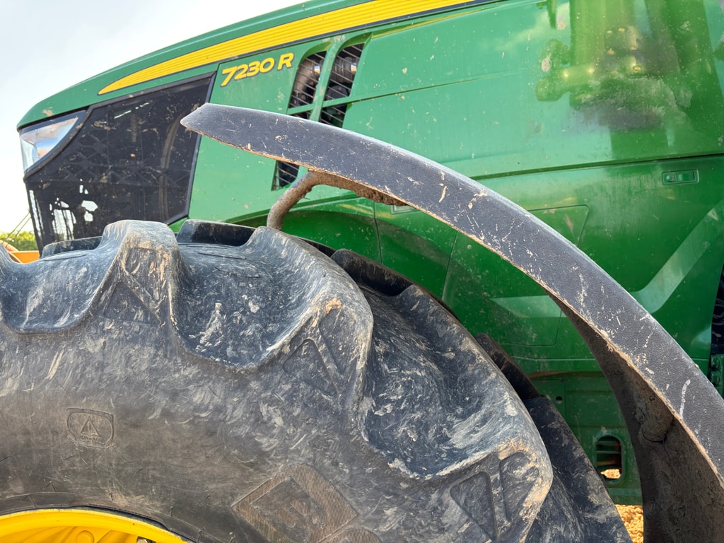 Tracteur JOHN DEERE 7230R - photo slide 6
