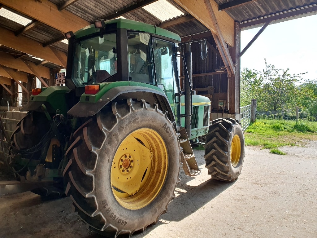 Tracteur JOHN DEERE 6510 - photo slide 3