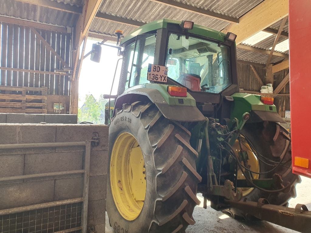 Tracteur JOHN DEERE 6510 - photo slide 4