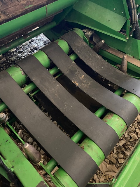 Presse enrubanneuse JOHN DEERE C441R - photo slide 12