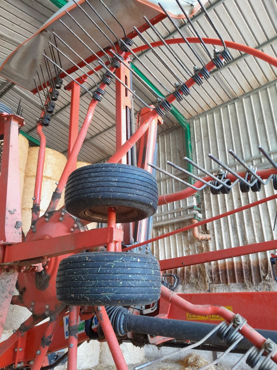 Andaineur KUHN GA 8030 - photo slide 8