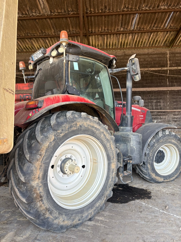 Tracteur CASE IH PUMA 220 CVX - photo slide 3