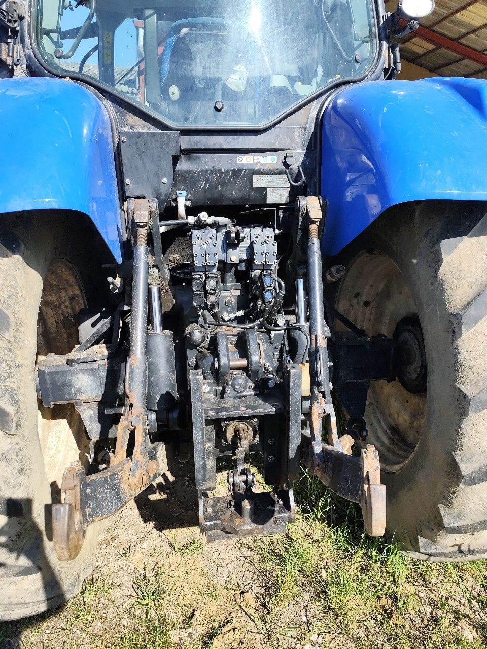 Tracteur NEW HOLLAND T 7.250 sw - photo slide 6