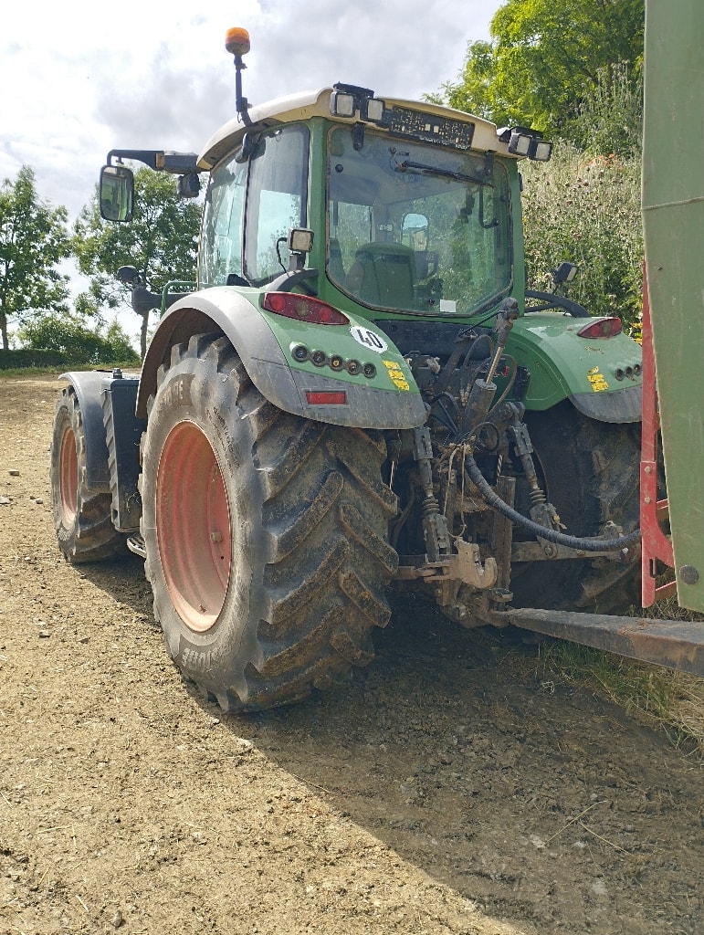 Tracteur FENDT 722 VARIO PROFI + - photo slide 4