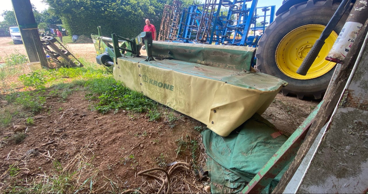 Faucheuse KRONE EASY CUT R280 - photo slide 3
