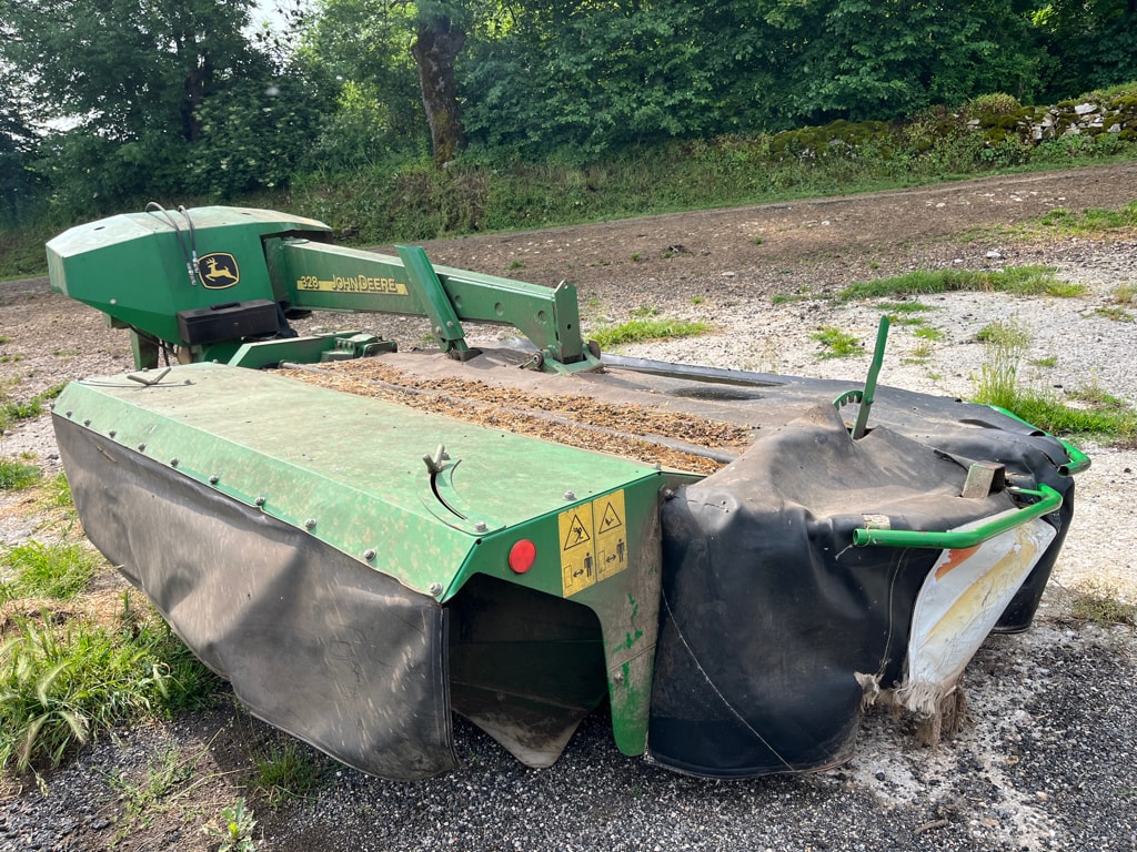 Faucheuse conditionneuse JOHN DEERE 328 - photo slide 4