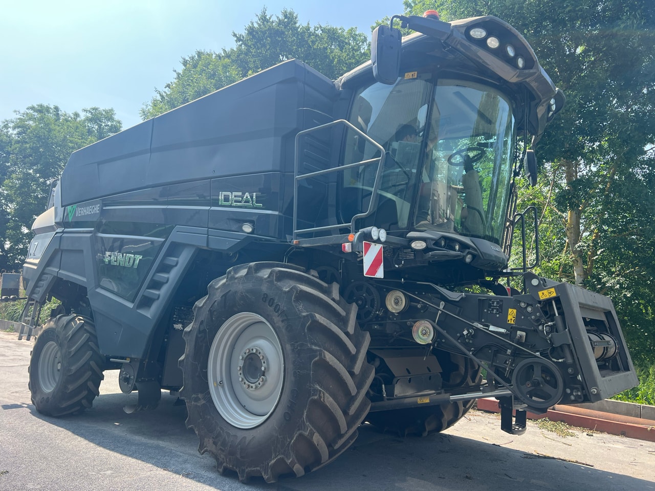Moissonneuse FENDT IDEAL 7 - photo slide 2
