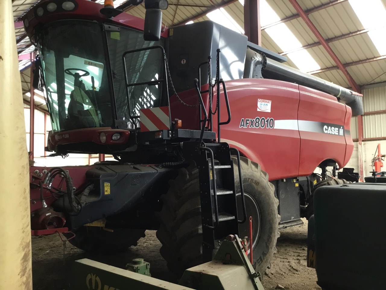 Moissonneuse CASE IH AXIAL-FLOW AFX 8010 - photo slide 1