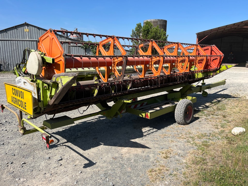 Moissonneuse CLAAS LEXION 560 2RM - photo slide 12
