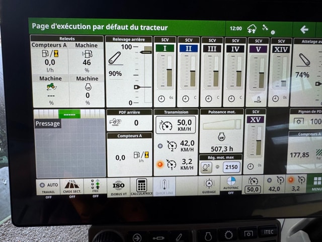 Tracteur JOHN DEERE 8R 370 - photo slide 17