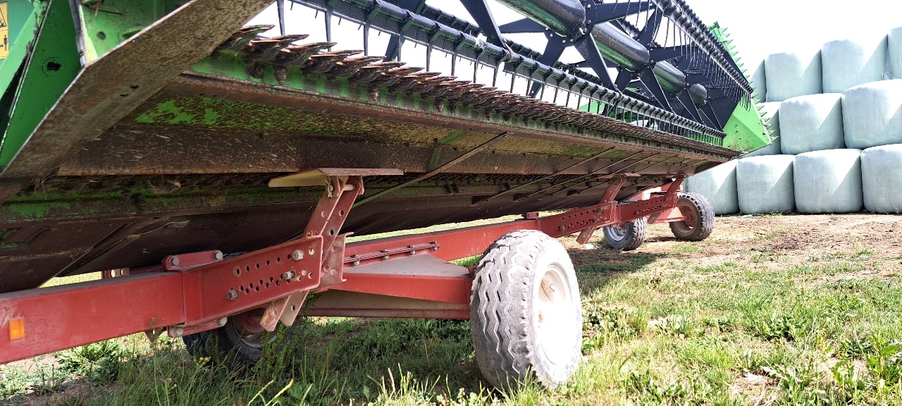 Moissonneuse DEUTZ FAHR C9206 TS - photo slide 26