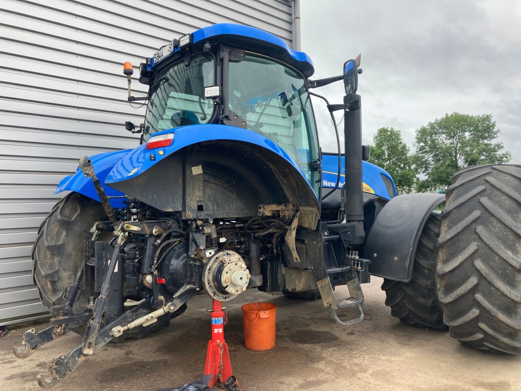 Tracteur NEW HOLLAND T7040 6.7L - photo slide 3